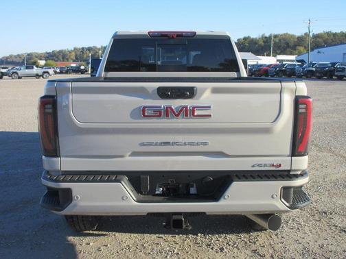 2026 GMC Sierra 2500 AT4