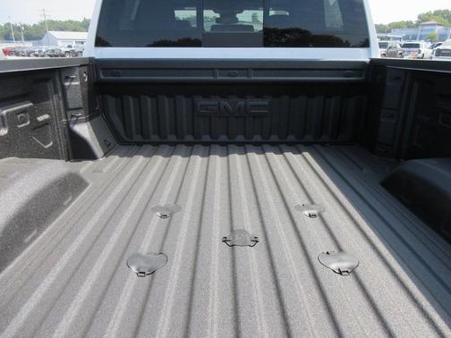 2025 GMC Sierra 2500 SLT