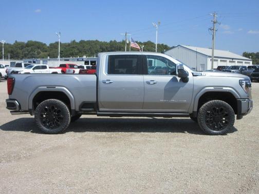 2025 GMC Sierra 2500 Denali