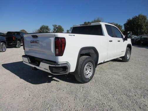 2025 GMC Sierra 1500 Pro