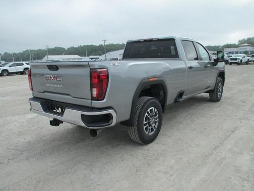 2025 GMC Sierra 3500 Pro