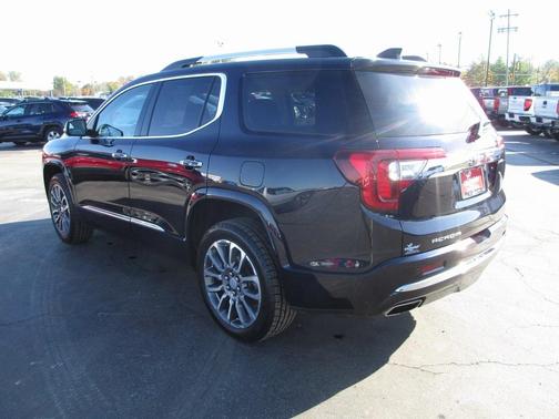 2021 GMC Acadia Denali