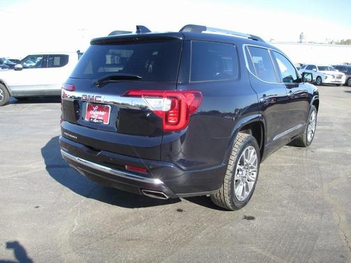 2021 GMC Acadia Denali