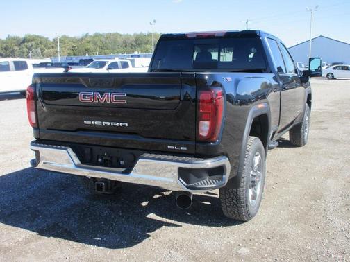2026 GMC Sierra 3500 SLE