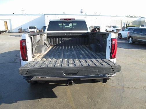 2024 GMC Sierra 3500 SLT