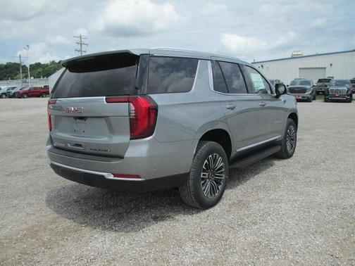 2025 GMC Yukon Elevation