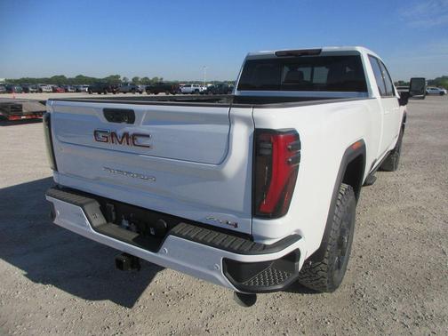 Summit White 2026 GMC Sierra 3500 AT4