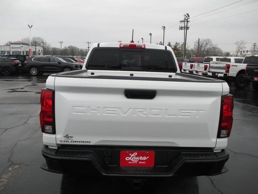 2023 Chevrolet Colorado WT