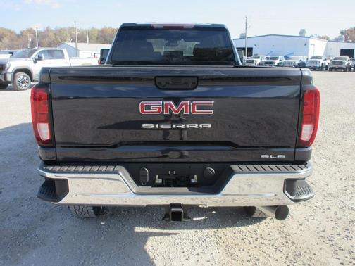 2026 GMC Sierra 3500 SLE