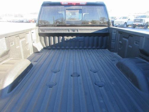 2026 GMC Sierra 3500 SLT