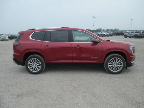 2025 GMC Acadia Denali