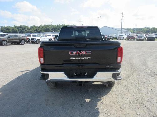 2025 GMC Sierra 2500 SLE