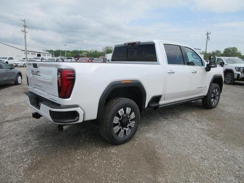 2025 GMC Sierra 3500 Denali