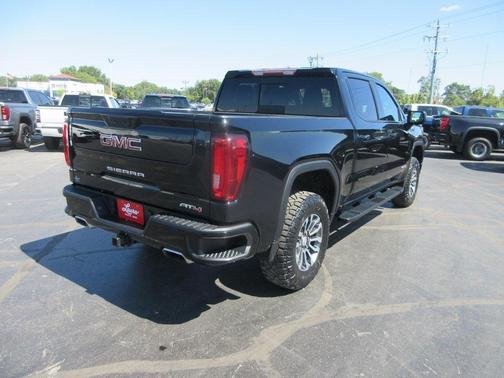 2019 GMC Sierra 1500 AT4