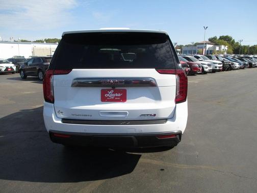 2024 GMC Yukon AT4