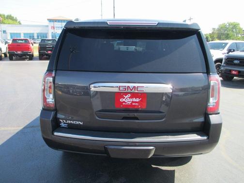 2017 GMC Yukon Denali