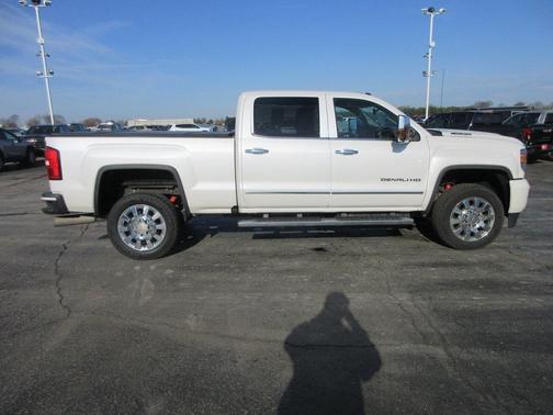 2018 GMC Sierra 2500 Denali