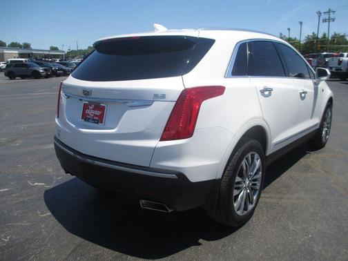 Crystal White Tri-Coat 2017 Cadillac XT5 Premium Luxury