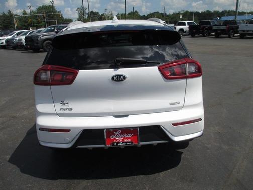 2017 Kia Niro LX