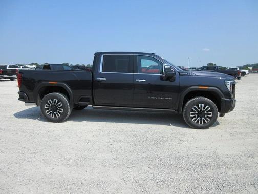 2025 GMC Sierra 2500 Denali Ultimate