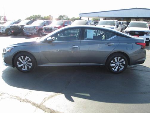 2020 Nissan Altima 2.5 S
