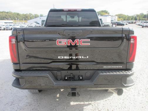 2026 GMC Sierra 3500 Denali