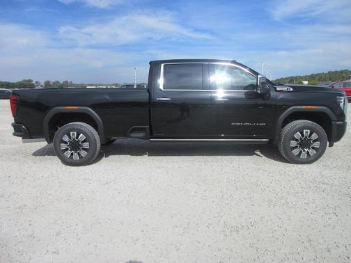 2026 GMC Sierra 3500 Denali