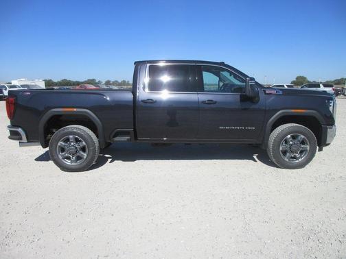 2026 GMC Sierra 2500 SLE