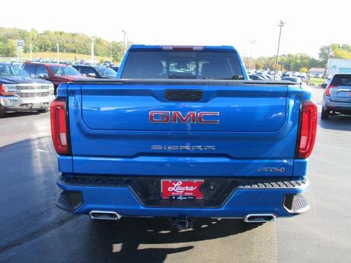 2022 GMC Sierra 1500 AT4