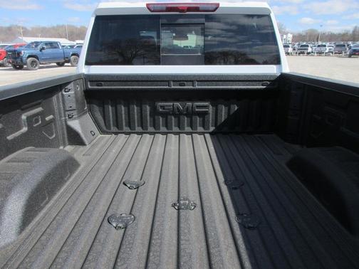 2026 GMC Sierra 2500 SLT