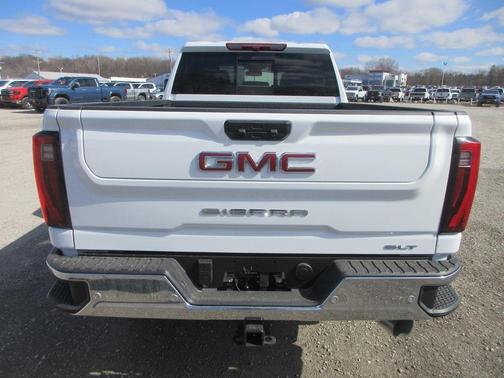 2026 GMC Sierra 2500 SLT