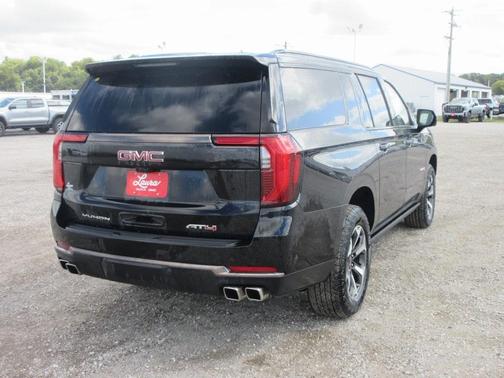 2025 GMC Yukon XL AT4 Ultimate