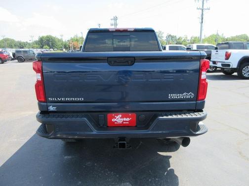 2022 Chevrolet Silverado 2500 High Country