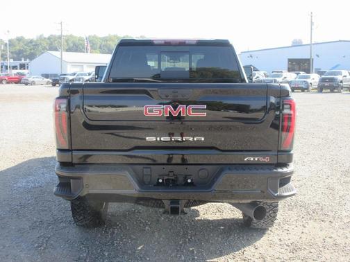 2026 GMC Sierra 3500 AT4