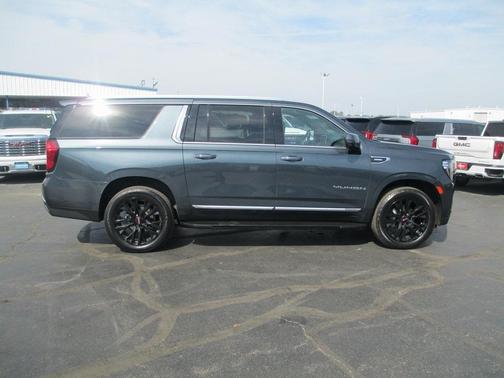 2021 GMC Yukon XL SLT