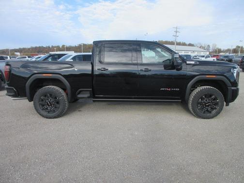 2026 GMC Sierra 2500 AT4