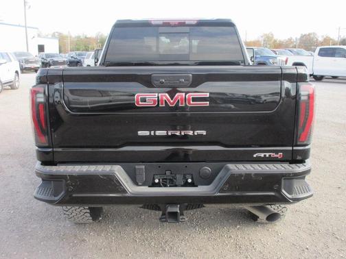 2026 GMC Sierra 2500 AT4