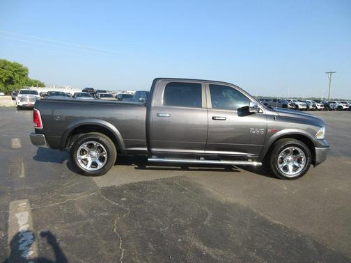 2015 RAM 1500 Laramie