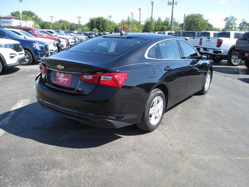 2023 Chevrolet Malibu 1LS