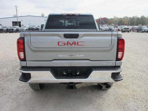 2026 GMC Sierra 3500 SLE