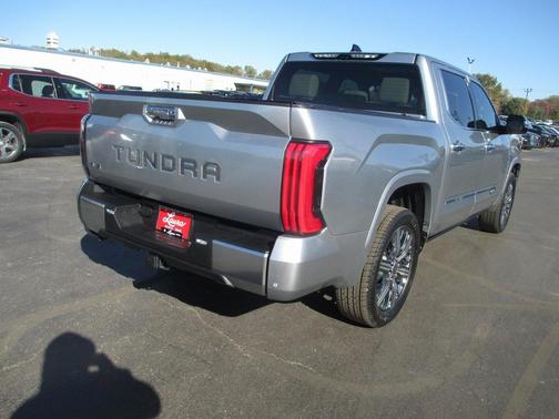 2023 Toyota Tundra Hybrid Capstone