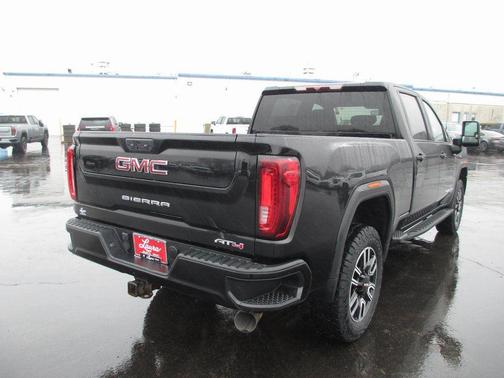 2022 GMC Sierra 2500 AT4