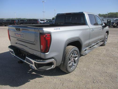 Sterling 2026 GMC Sierra 1500 SLT