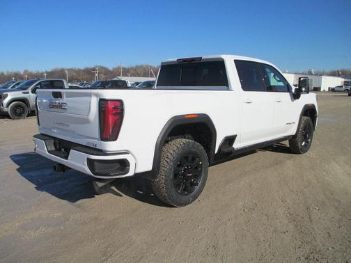 2026 GMC Sierra 2500 AT4