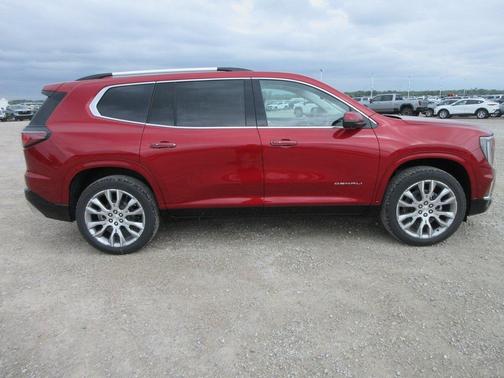 2025 GMC Acadia Denali