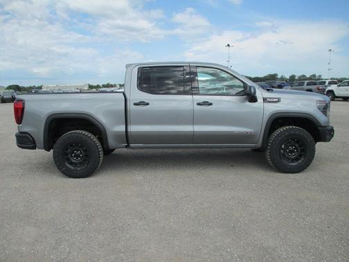 2025 GMC Sierra 1500 AT4X