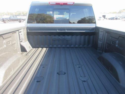 2026 GMC Sierra 2500 SLT