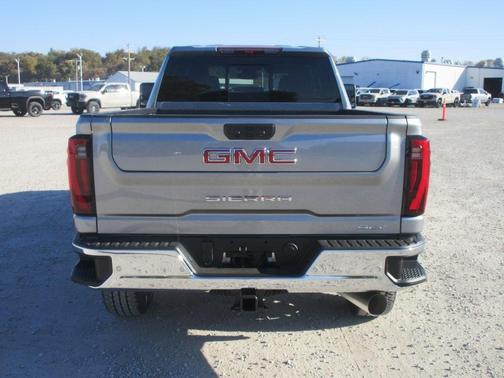 2026 GMC Sierra 2500 SLT