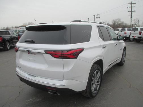2023 Chevrolet Traverse High Country