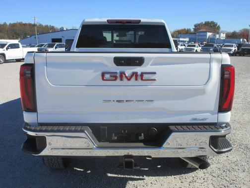 2026 GMC Sierra 3500 SLT